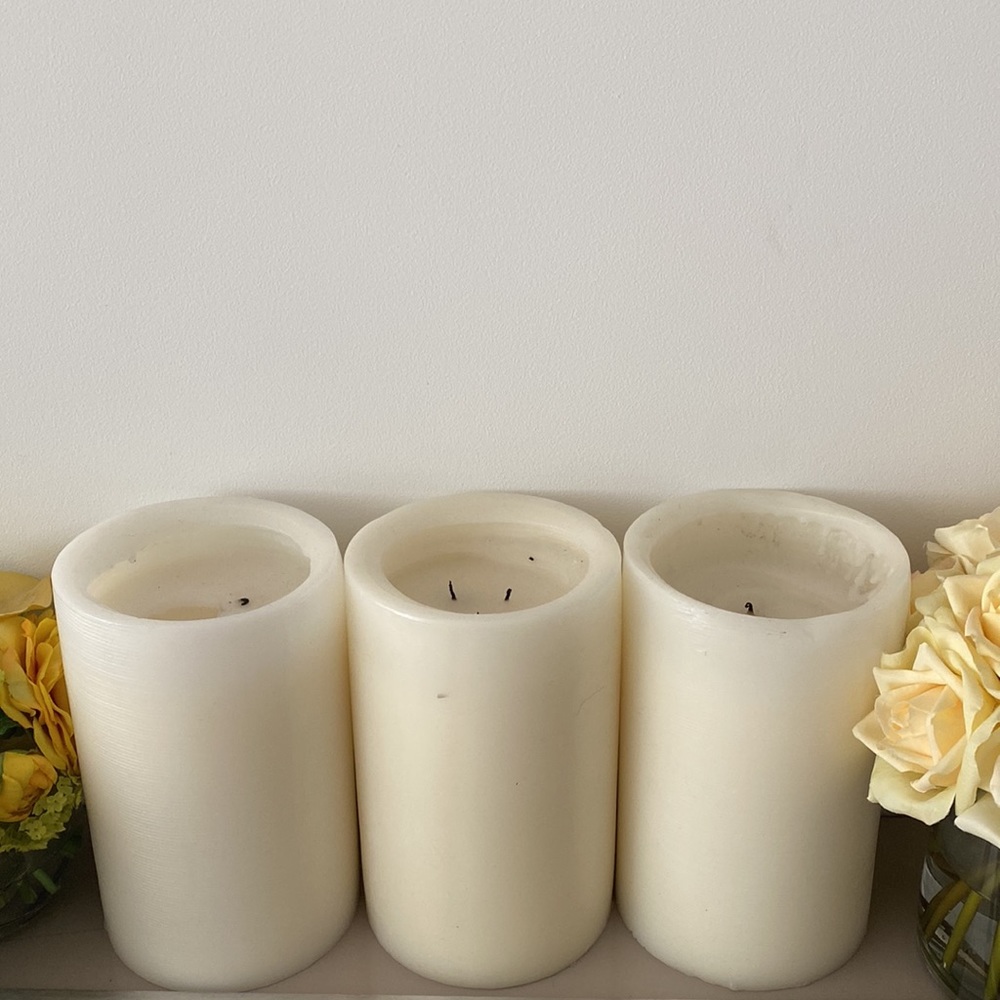 🗽❤️1 XL Pier 1 Unscented Hand Poured Candle